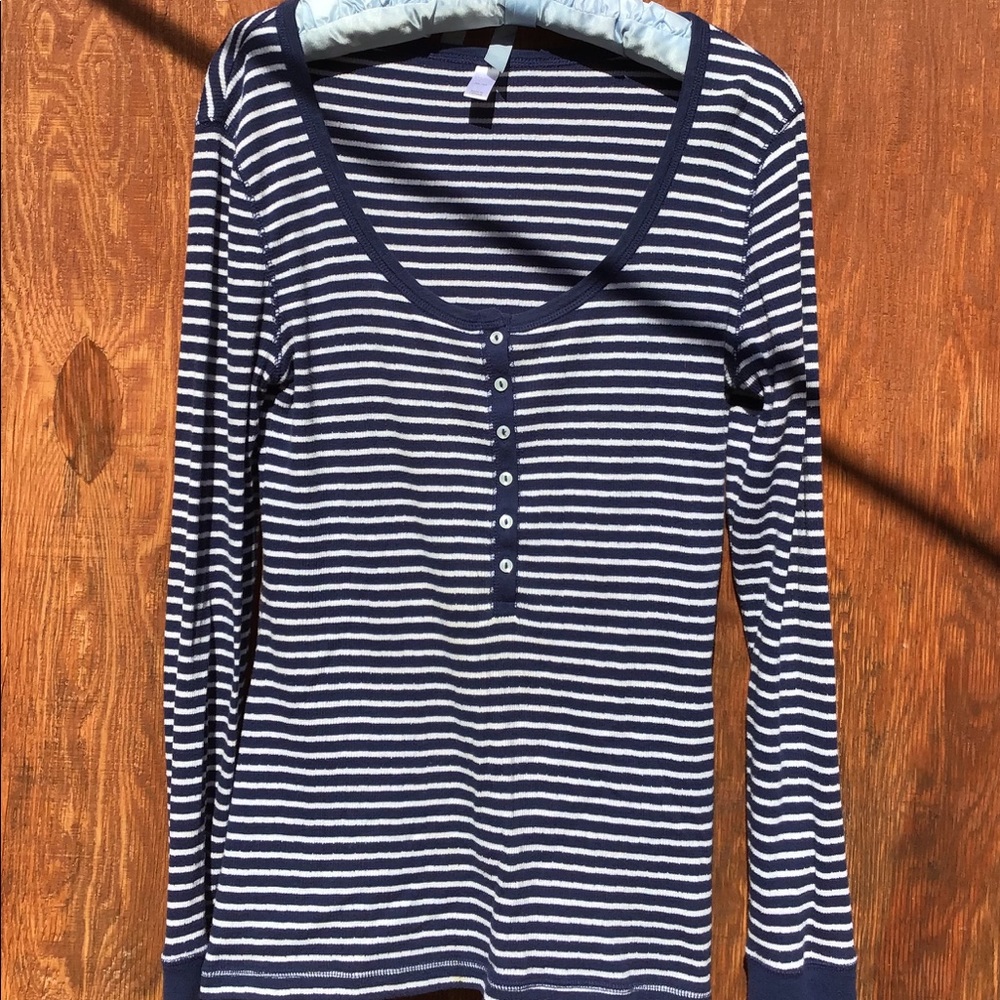 Gap blue & white stripe long sleeve button down.